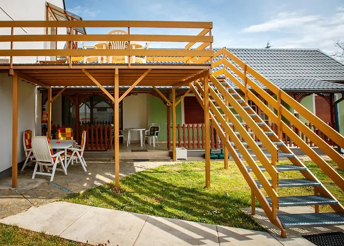 Olivia House