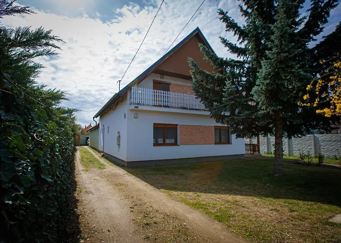 Olivia House Apartament